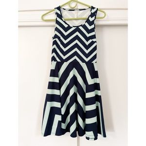 Graphic swing dress, XS